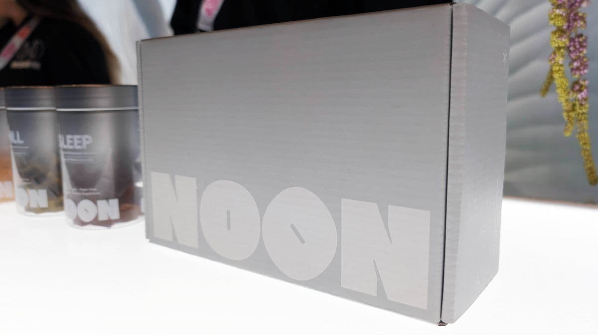 Graphic design trend featuring minimalism on packaging