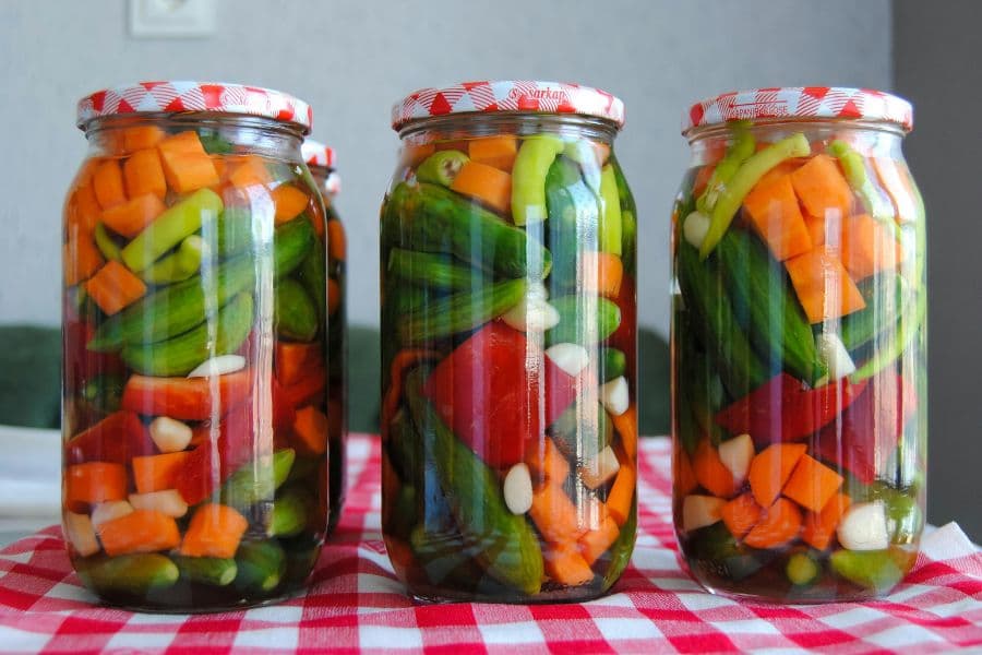 Tall Economy Jars with Pickled Veggies
